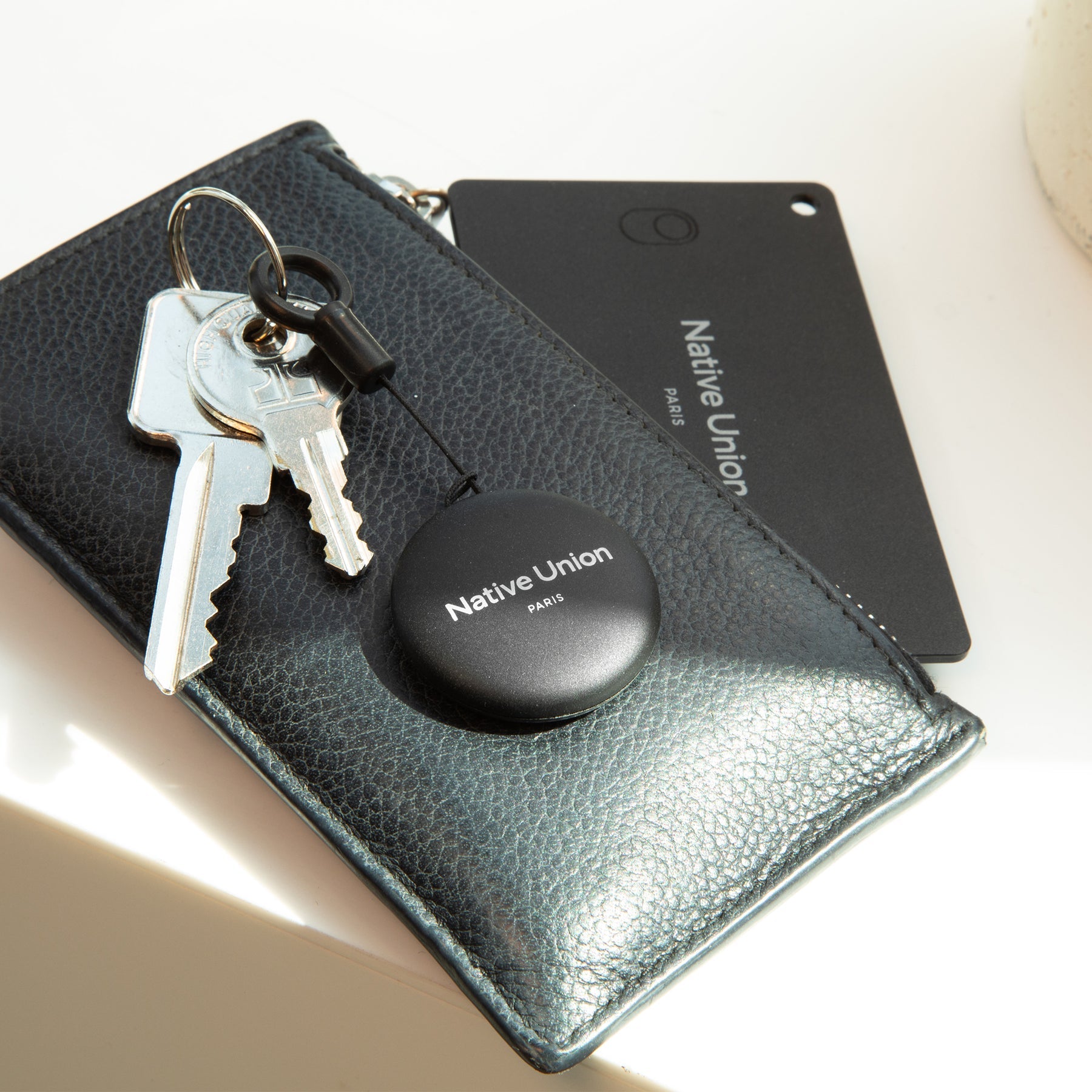 Native Union Find It Tag The Effortless Way to Keep Track of Your Valuable Belongings