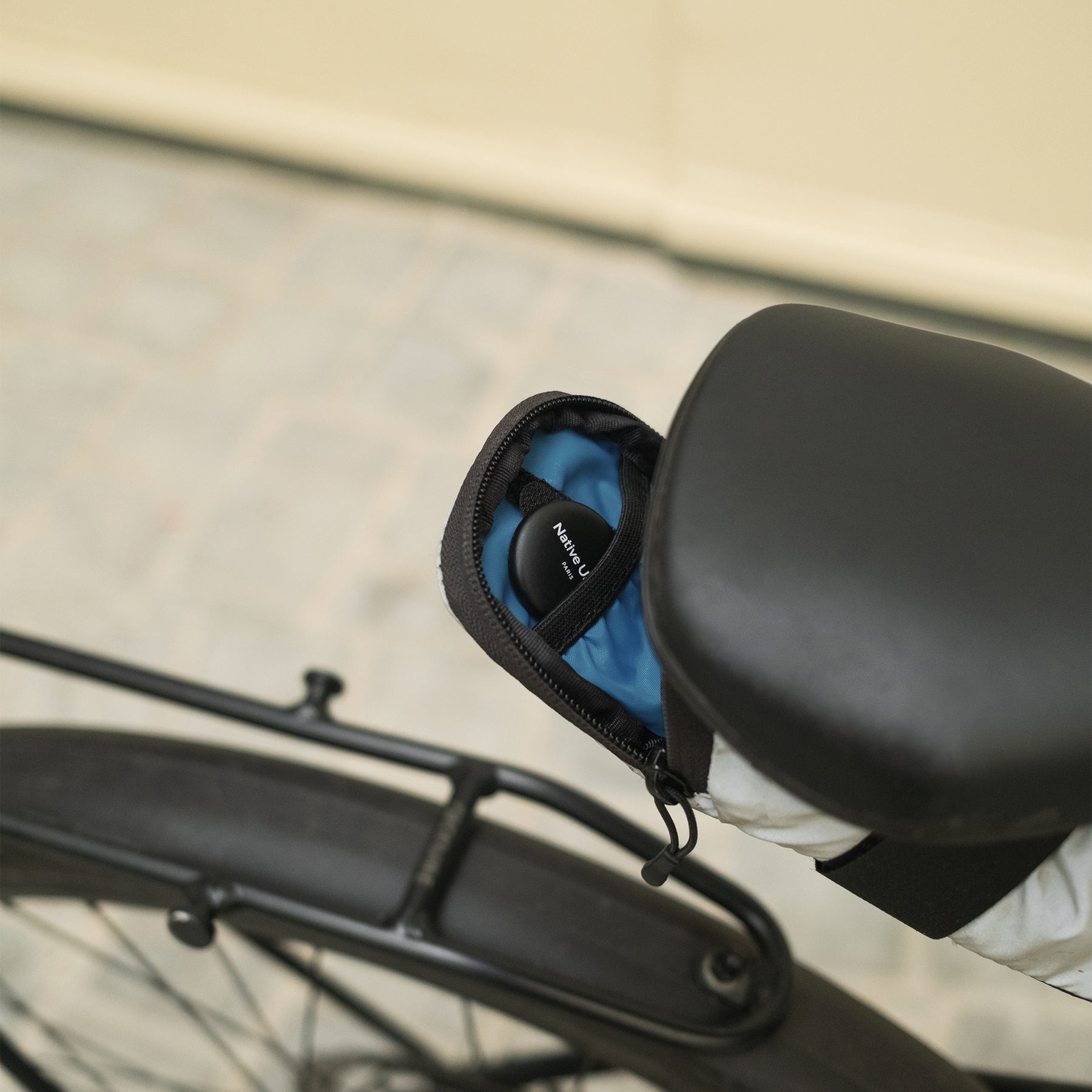 Native Union Find It Tag The Effortless Way to Keep Track of Your Valuable Belongings