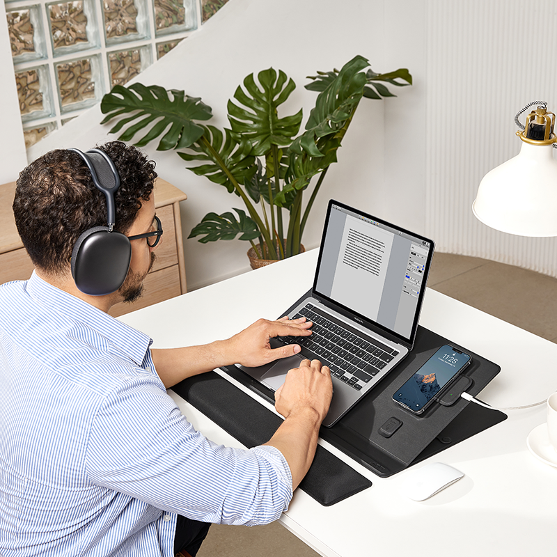 MOFT Smart Desk - Desk Mat with Wrist Rest + Magsafe Wireless Charger and Magsafe Sticker + Memo and Book Holder + Cable Organiser + Tablet Holder