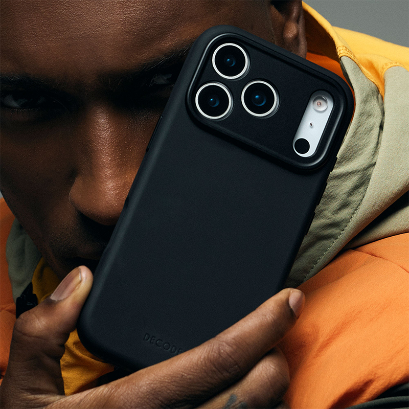 #color_Phantom Black