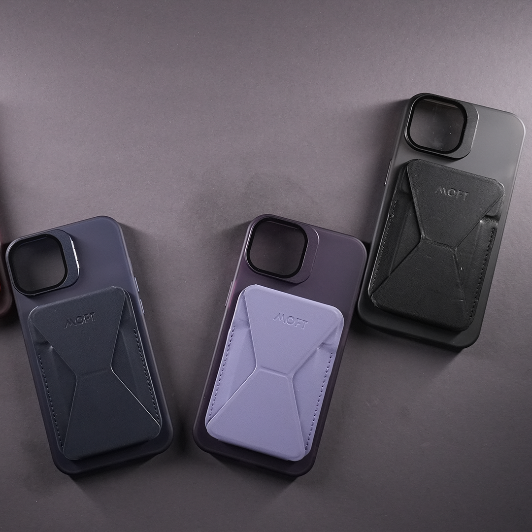 Kickstand Matte Finish Case With Magsafe