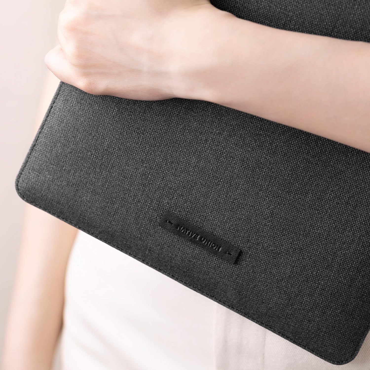 Native Union Stow 11" Tablet Sleeve – Sleek & Slim Sleeve Compatible with iPad Pro 11”, iPad Air 10.5”, iPad 10.2" with Easy-Access Magnetic Closure