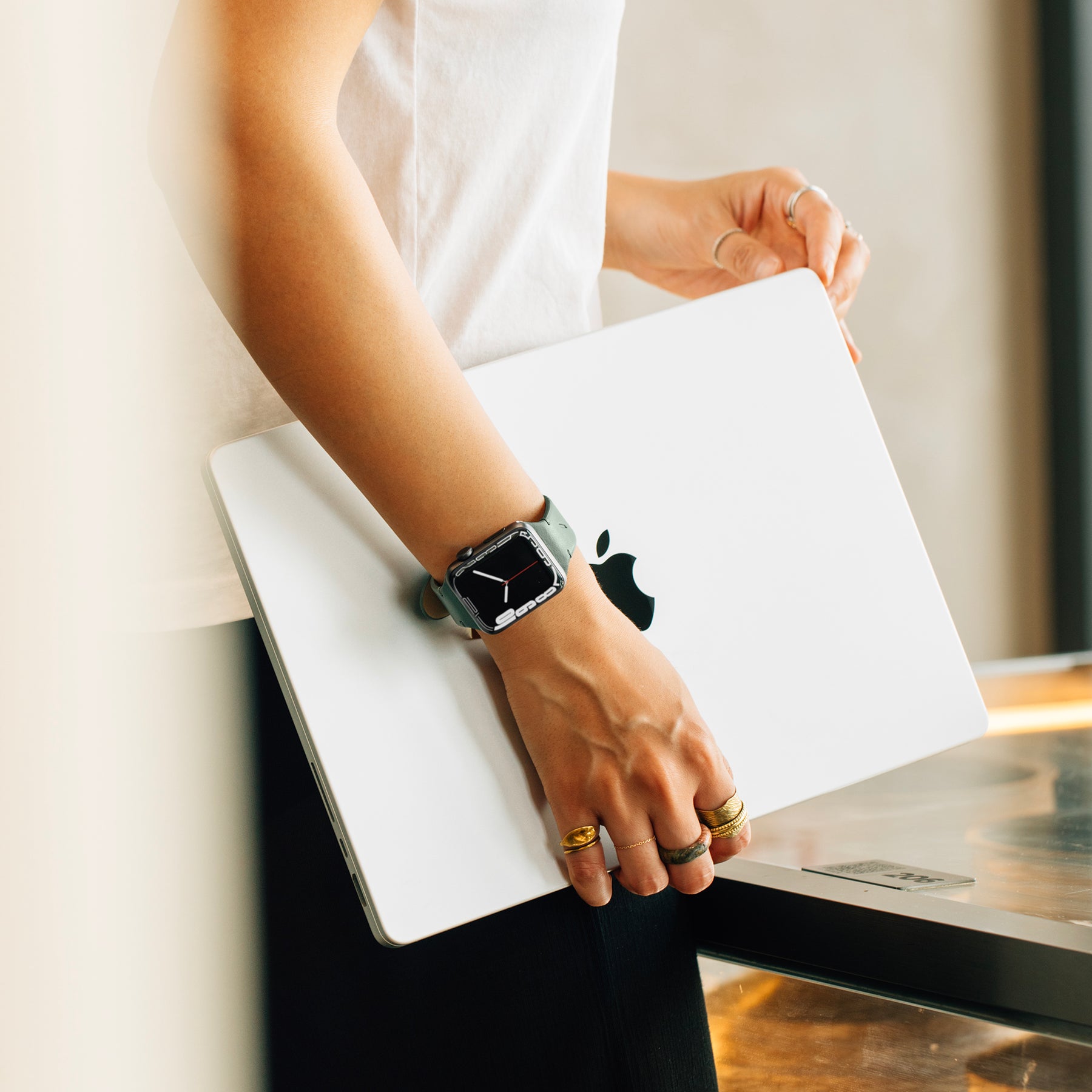 Native Union (Re)Classic Band for Apple Watch