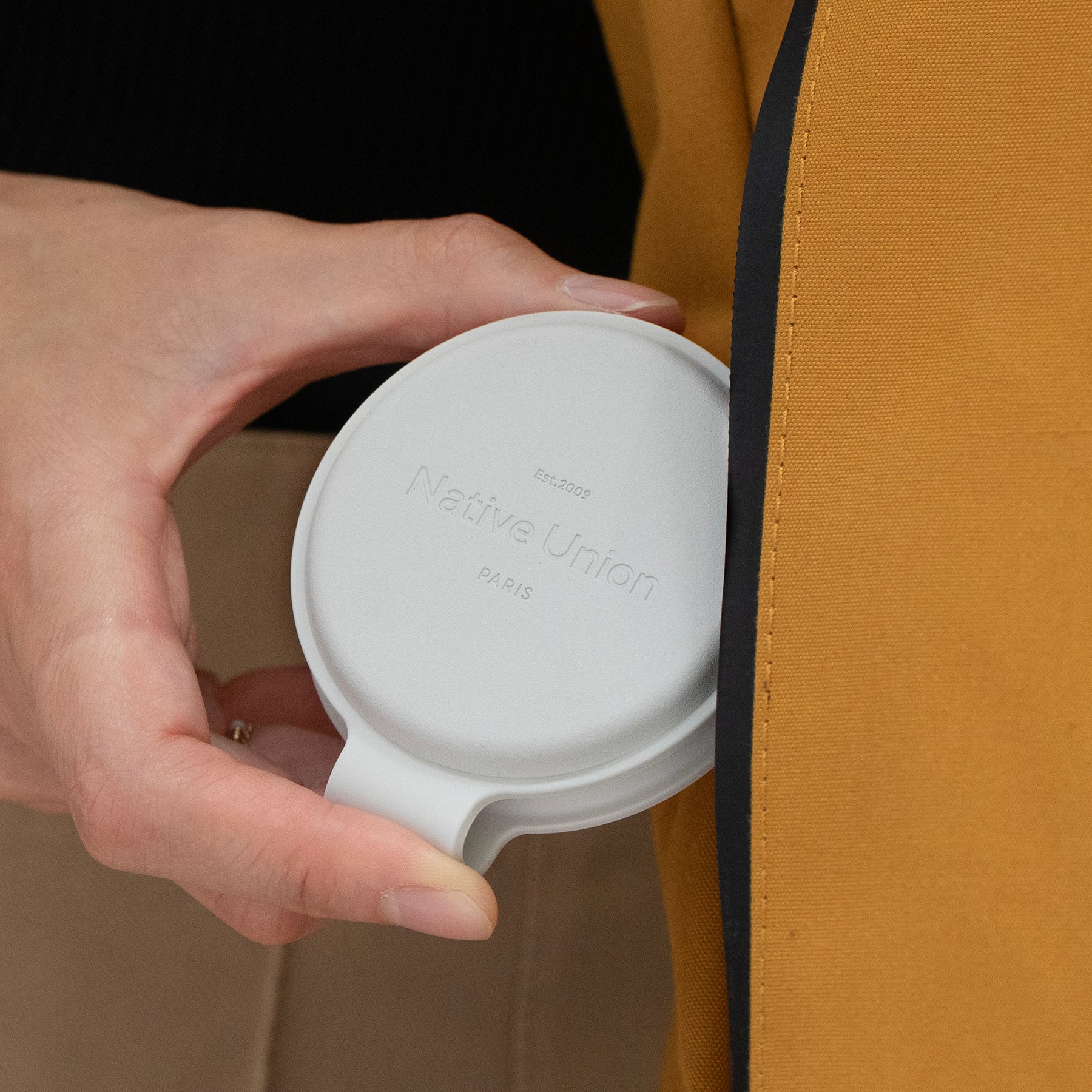 Native Union Voyage 2-in-1 Magnetic Wireless Charger The space-saving multi-device charging station for all your travels