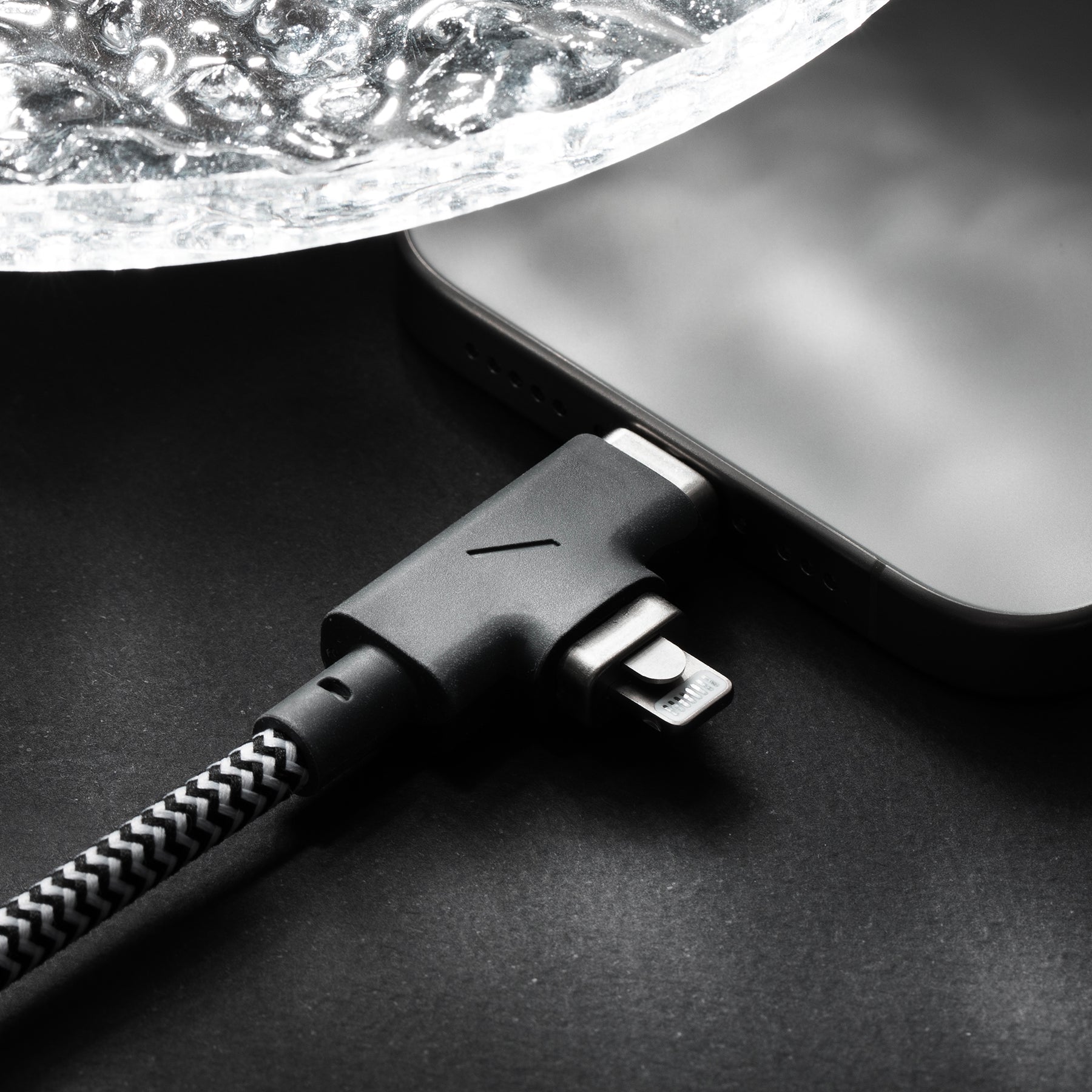 Native Union Belt Cable Duo Pro 240W (USB-C to USB-C & Lightning) THE 2-IN-1 UNIVERSAL CABLE FOR ALL YOUR DEVICES