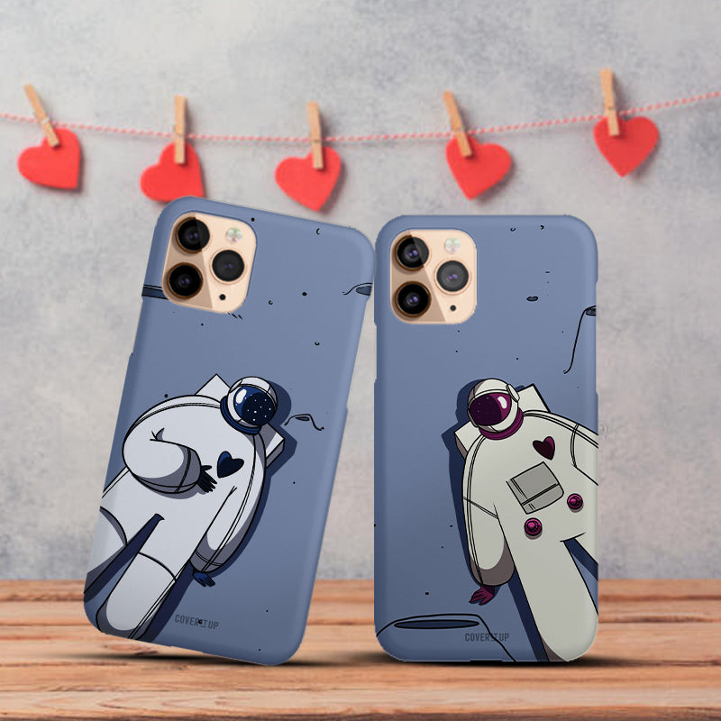 Astronauts In Love Couple Hard Case Mobile Phone Cover from coveritup.com