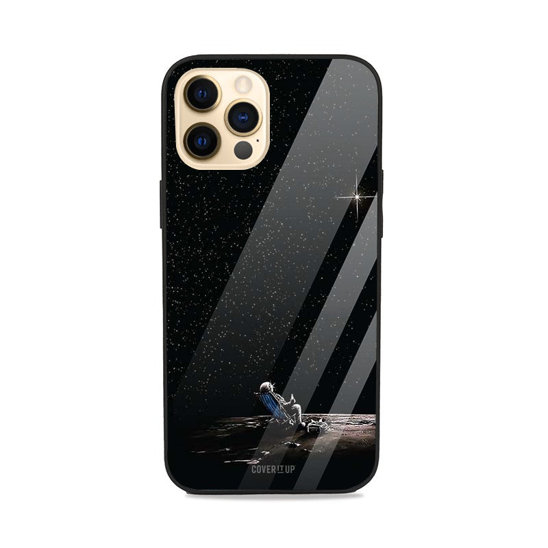 Chilling Astronaut Glass Case