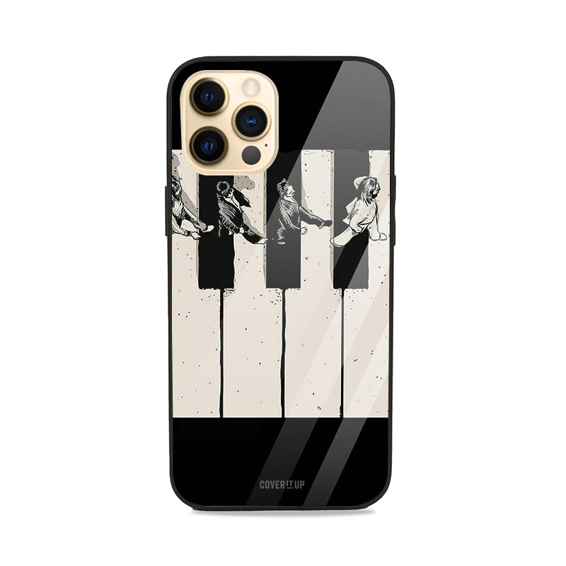 Piano Crossing Glass Case
