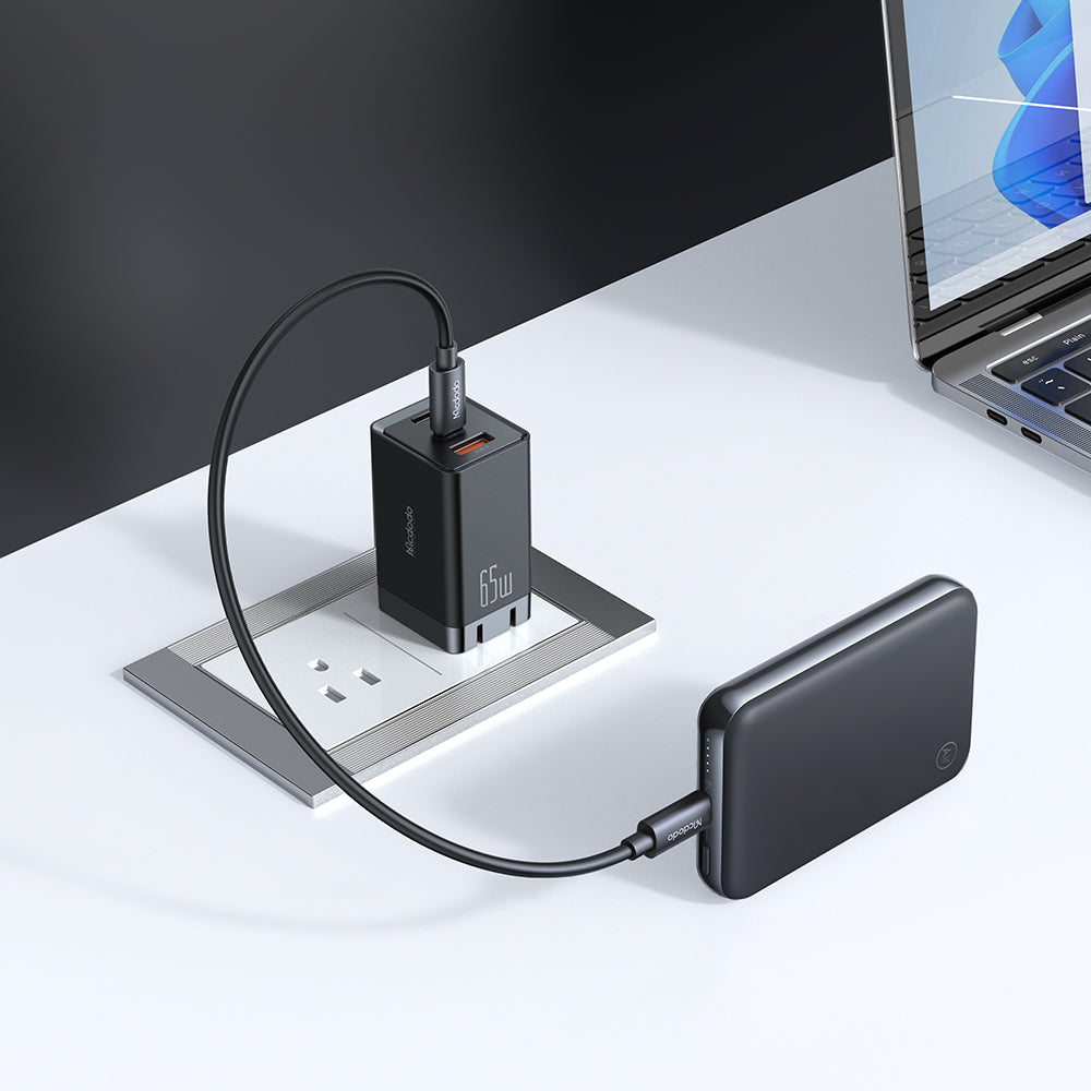 Mcdodo 10000mAh 35W Magnetic Wireless Power Bank