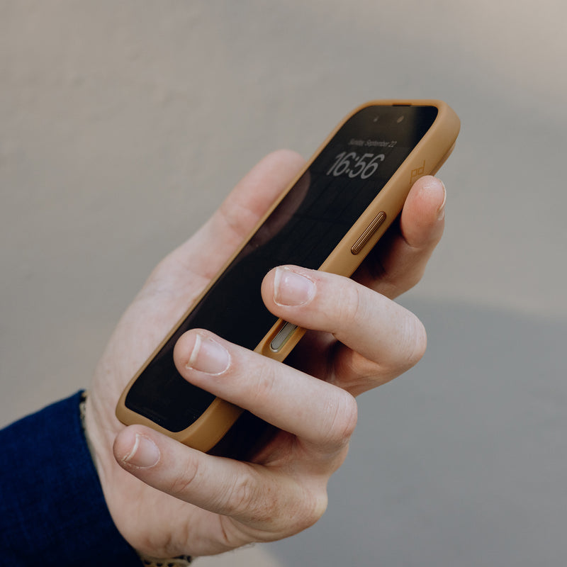 Peak Design Everyday Clarino Case iPhone 16 Pro