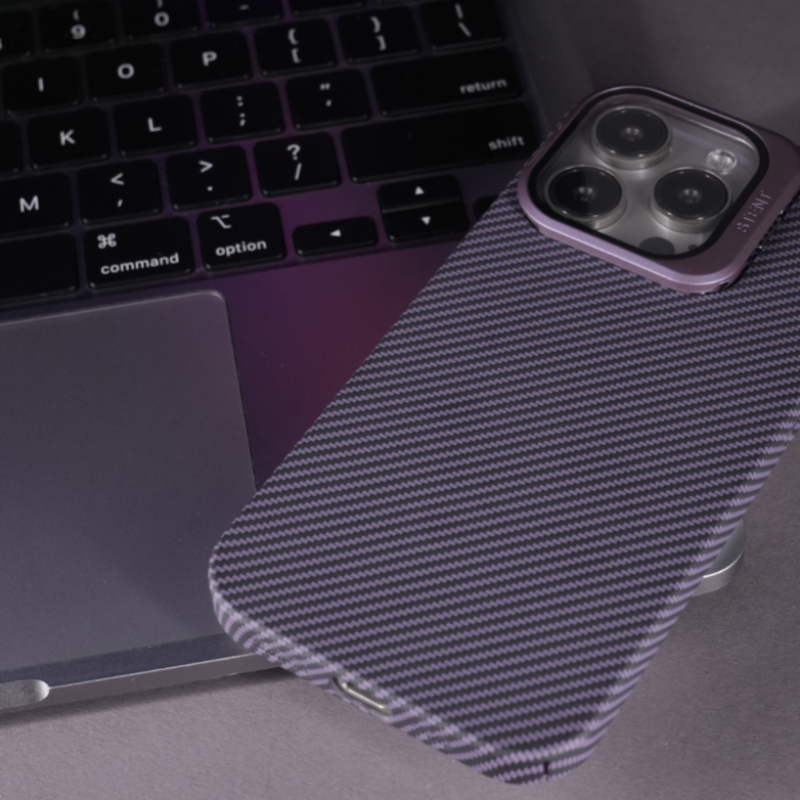 Kickstand Carbon Fiber Textured Case