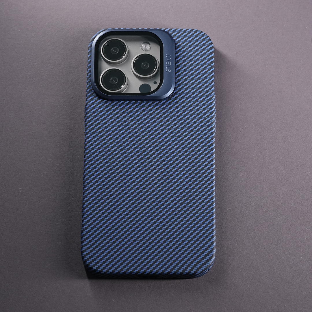 Kickstand Carbon Fiber Textured Case