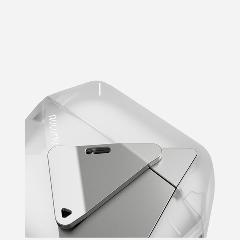 #color_Translucent white