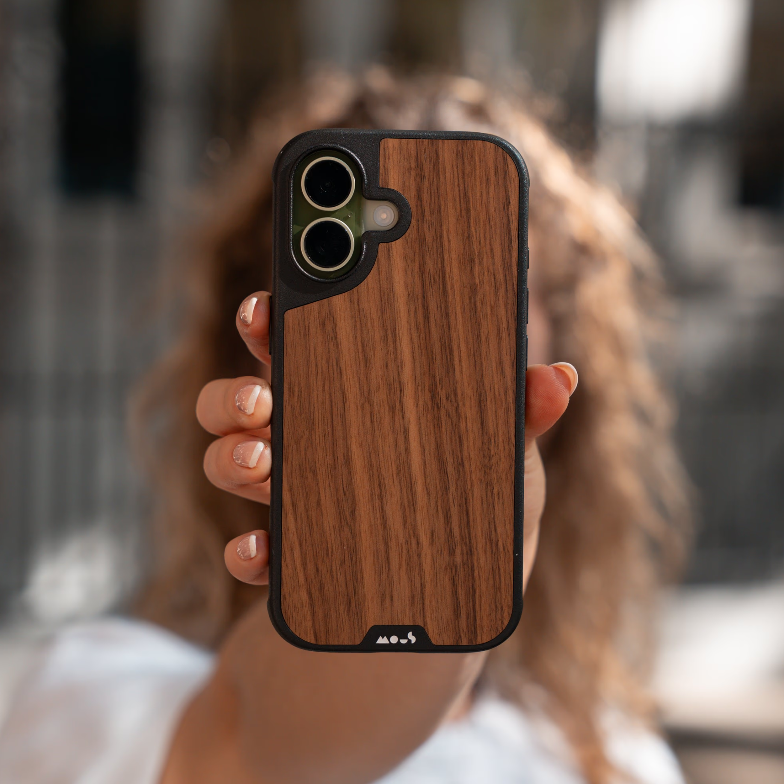 Mous Limitless® Walnut Case iPhone 17