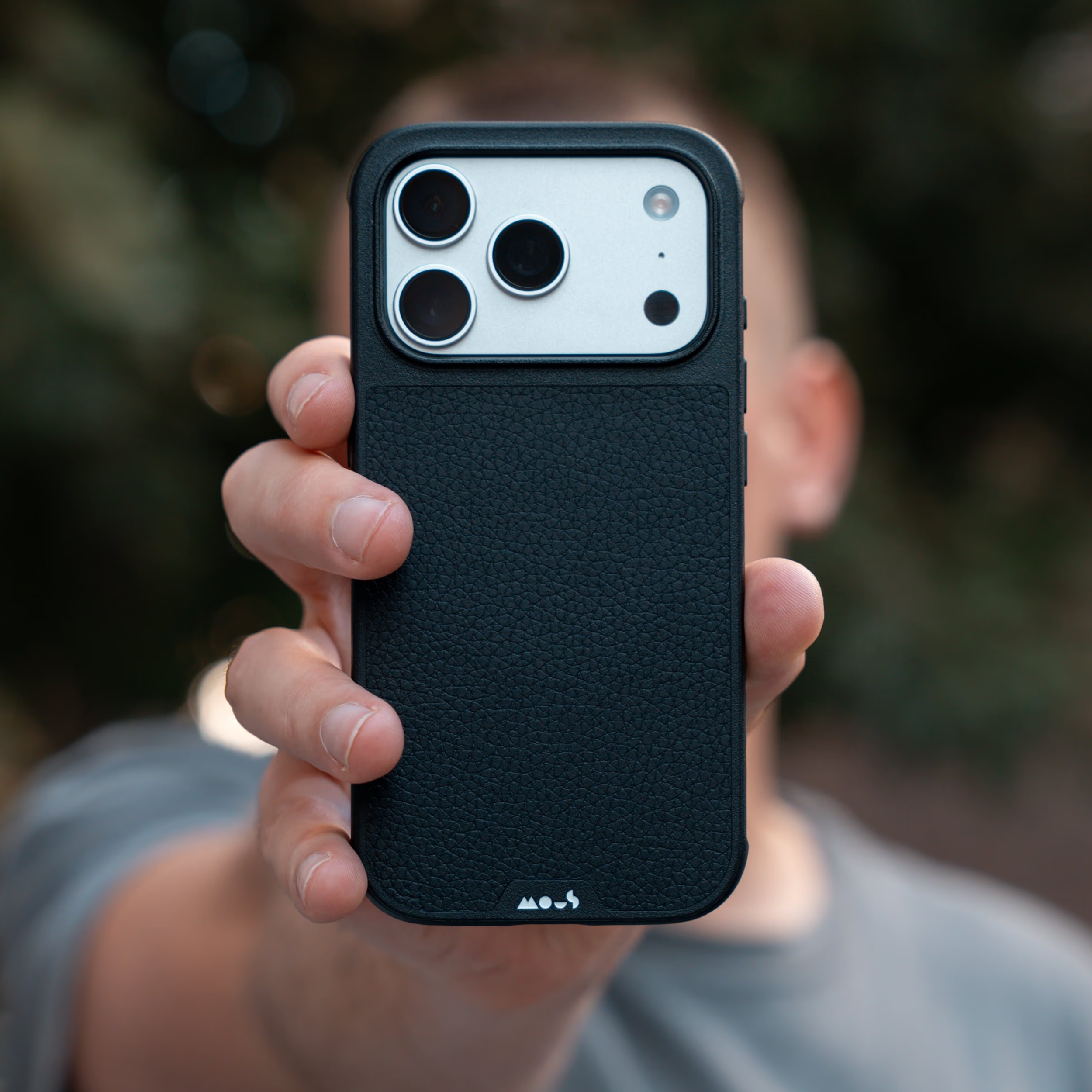 Mous Limitless® Black Leather Case iPhone 17 Pro