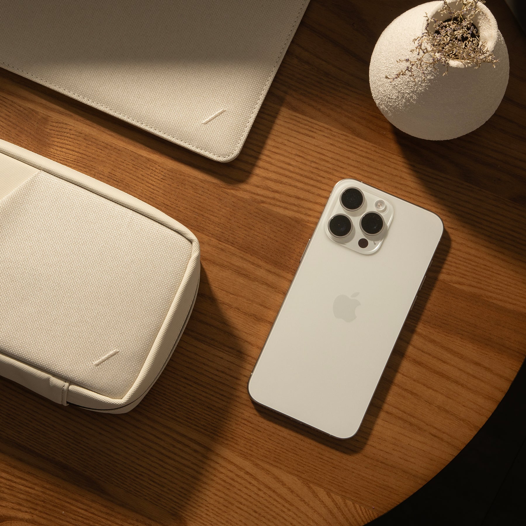 Native Union Stow Organizer