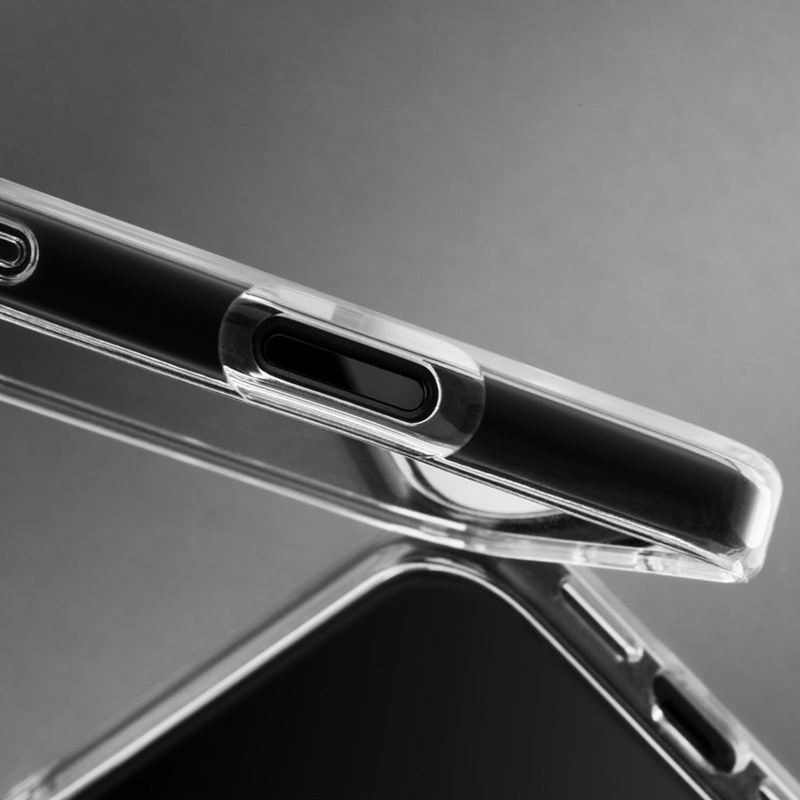 Native Union (Re) Clear Case for  iPhone 17 The transparent recycled iPhone case with built-in magnets